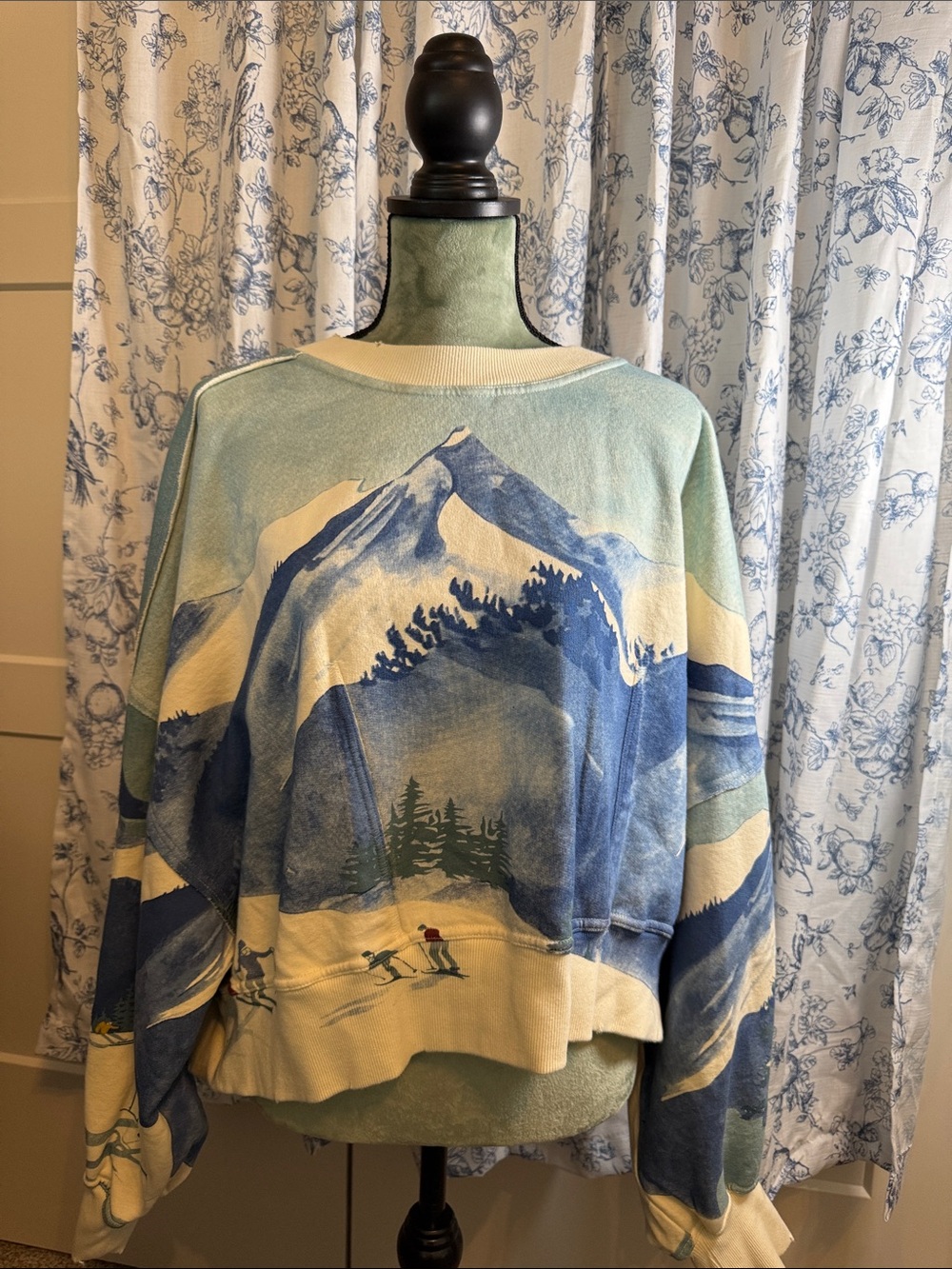 Mountain Scenic Print Crewneck Sweater - Blue/Green